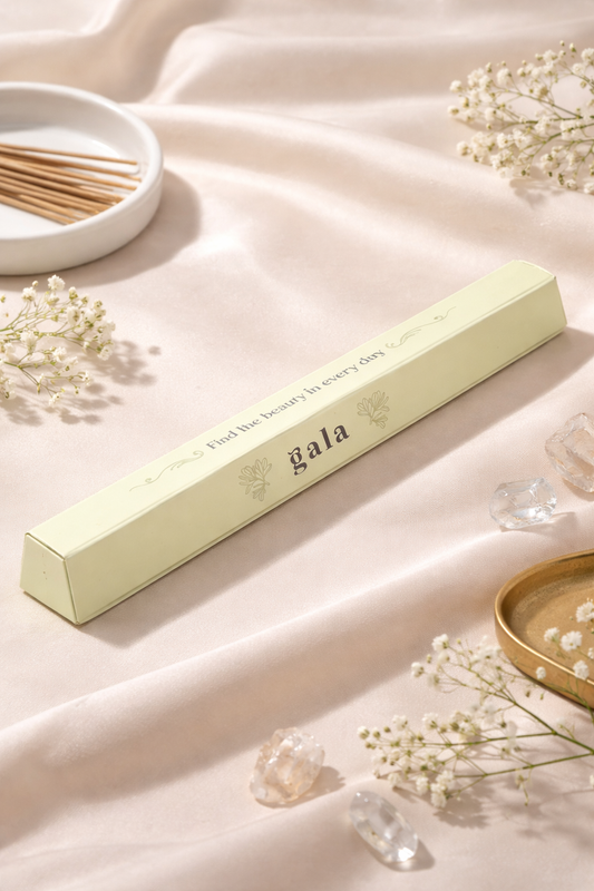 Gala Brow Concealer